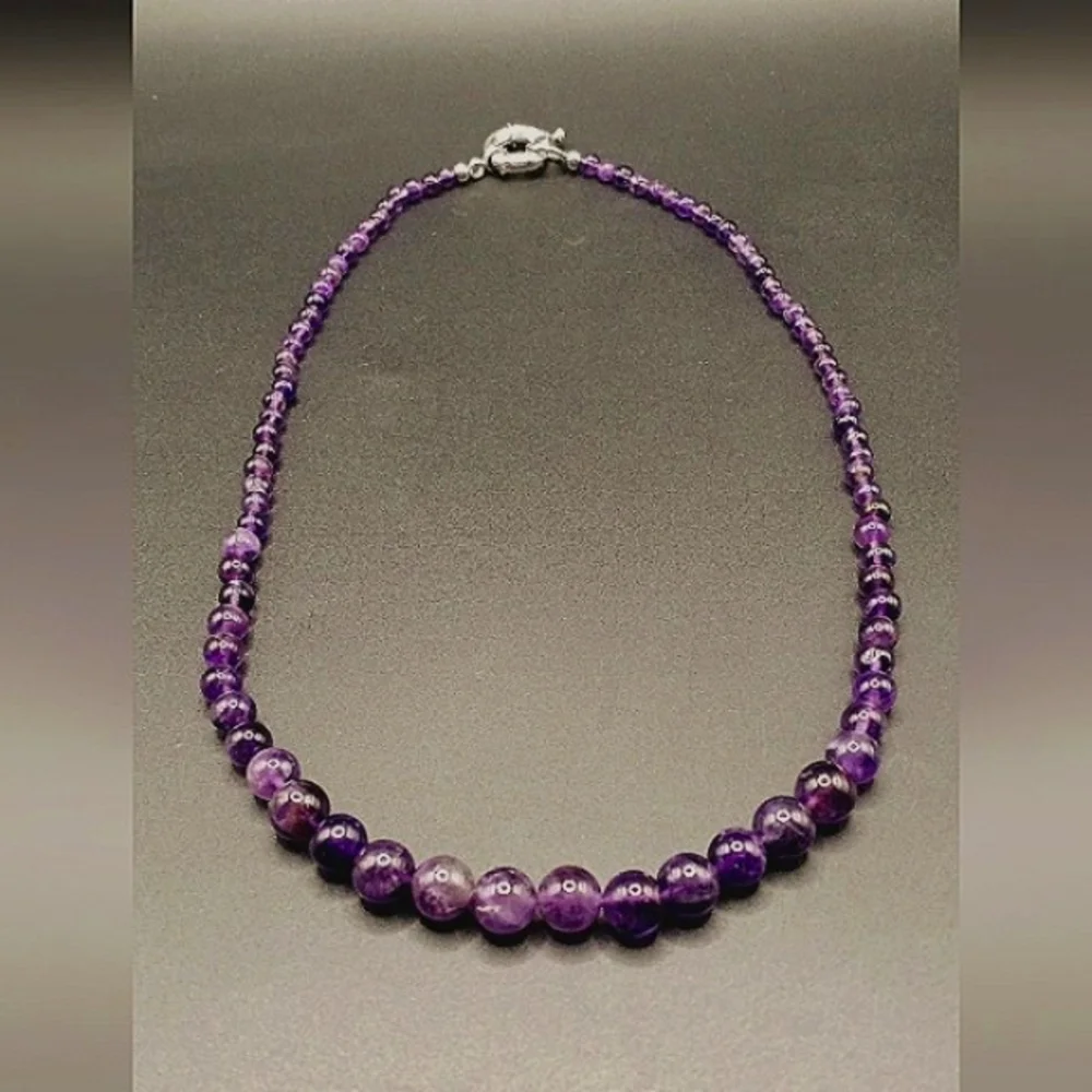 100.00 ctw African Amethyst Graduatated Bead Necklace 18 Inches